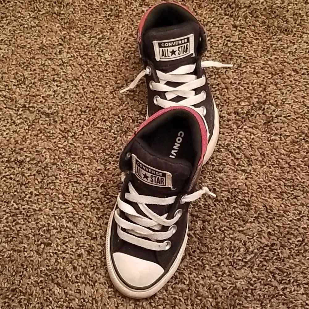 Converse all star little boy's size 11 black&white